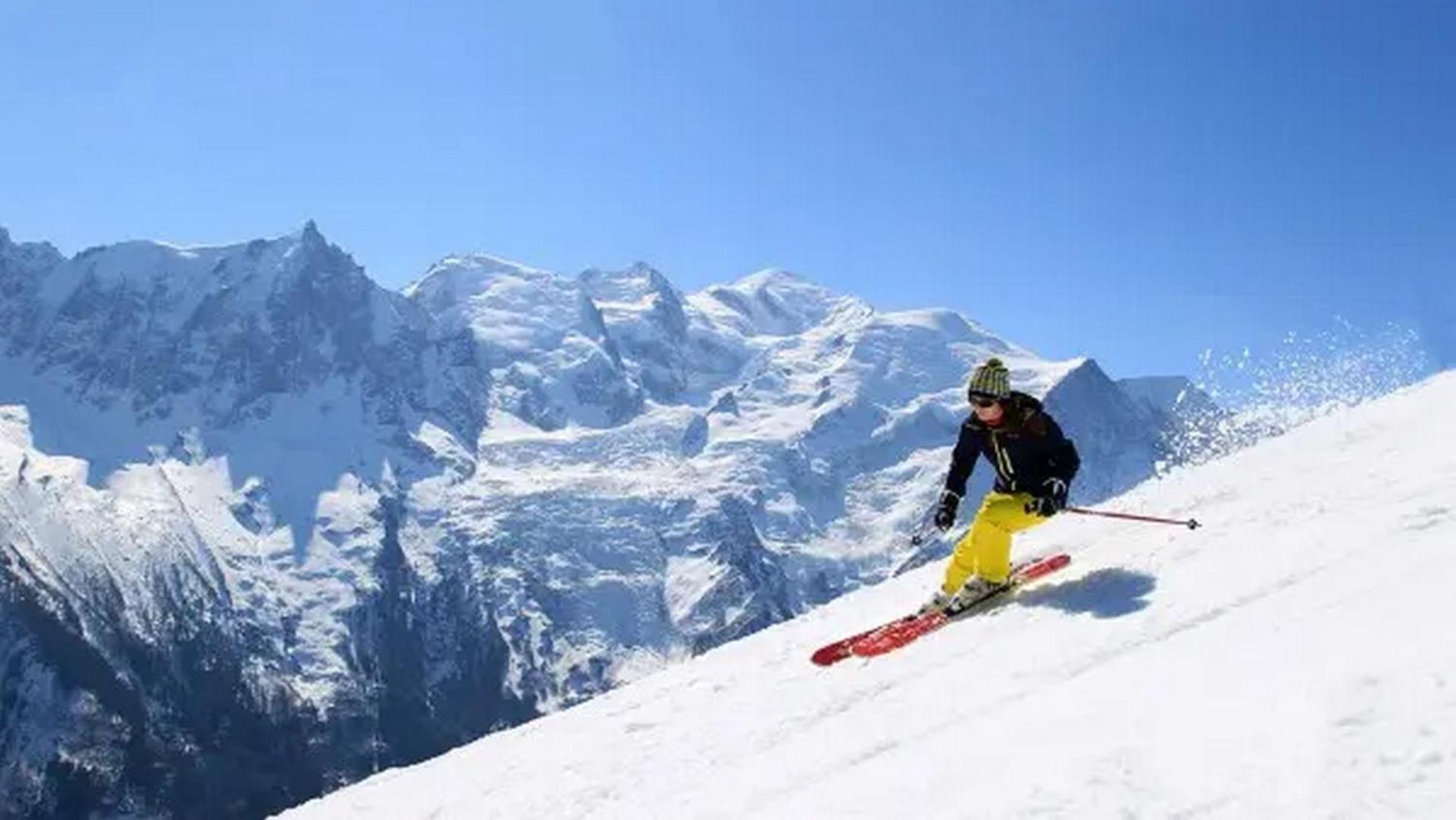 Apartment Iris 4 - Central Chamonix Haven Mont Blanc Eksteriør billede
